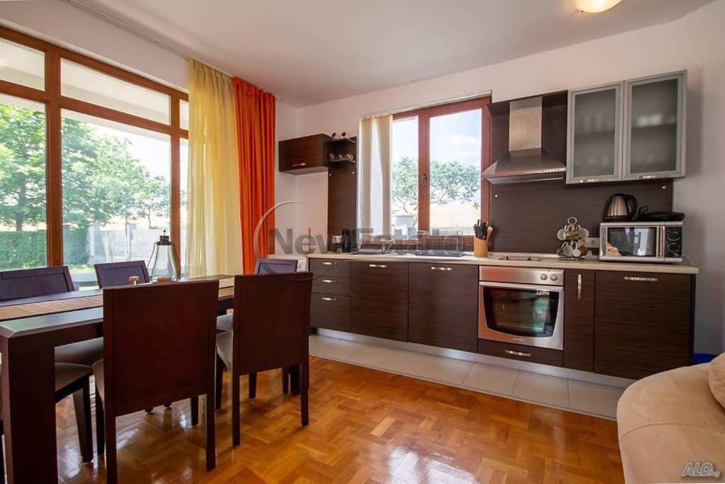 فيلا Generaator House أهيلوي المظهر الخارجي الصورة